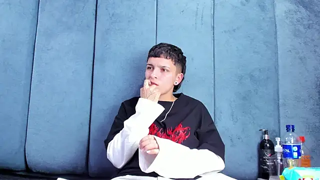 Megan_Thompson_n Live XXX chat