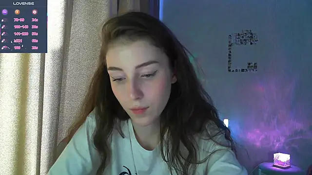 eskatmi's Live XXX Chat