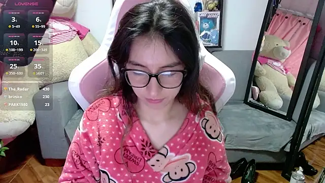 دردشة Maggie_Fox3 الجنسية المباشرة