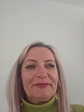 LadyTouch 现场XXX聊天