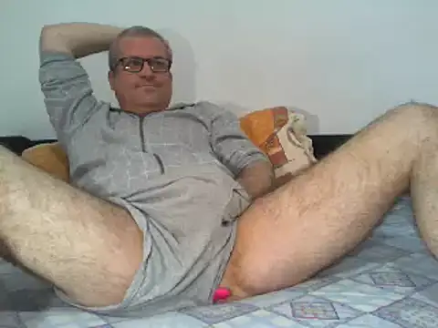 eyess12: онлайн-секс-чат