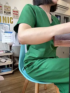 Chat +18 de Clinic_Sexy ao vivo