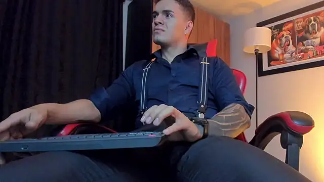 دردشة ALPHA_DOMINUS_ الجنسية المباشرة