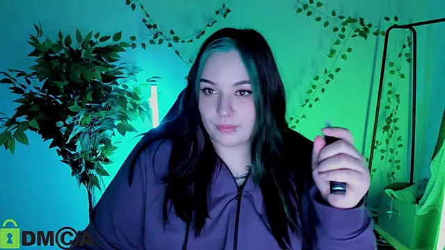 Mia_R0ss Adlı Modelin Canlı XXX Sohbeti