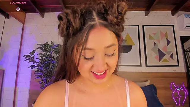 MiaKay1's Live XXX Chat