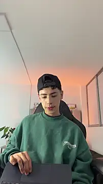 Chat XXX en directo de Sebastian_Reed