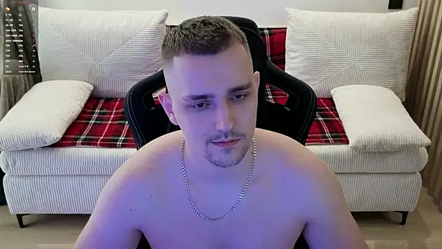 Larstar01 Chat XXX live