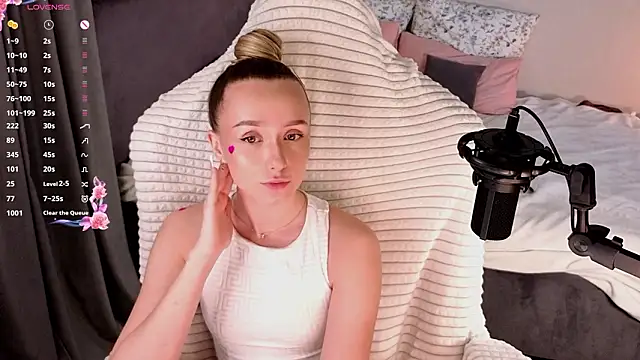 HollisBeckett Live XXX-chat