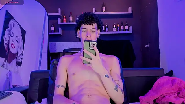 nova_salvatore Chat XXX live