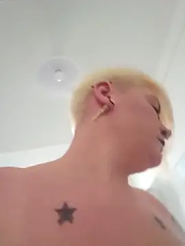 PinkTheHawk – Live XXX-chat