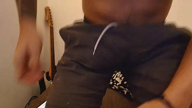 XXX chat uživo modela thomas_gun