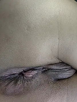 Chat XXX en directo de estrella_tasty