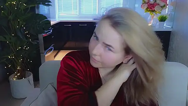 Živý XXX chat Mira_Mermayd