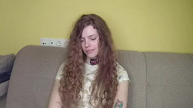 RayaNenlia Chat XXX live