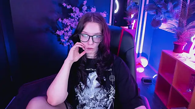 Emily_tender élő XXX-chatje