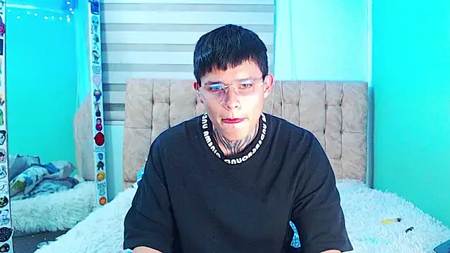 _justinmoon2 লাইভ XXX চ্যাট