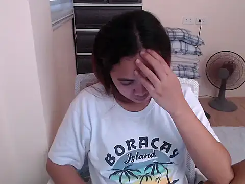 xTheLastVIRGINx Chat XXX live