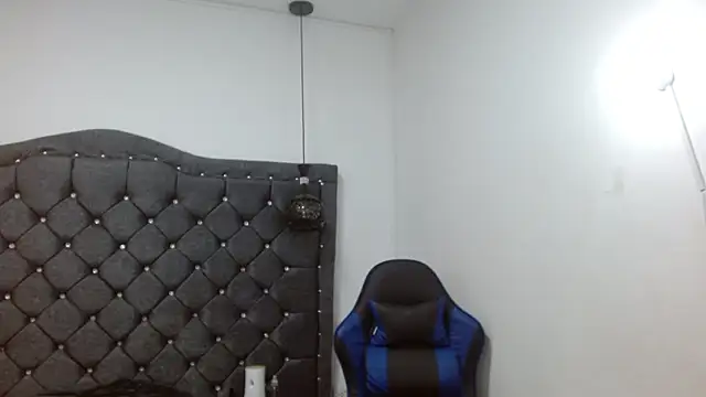 luka_big18's Live XXX Chat