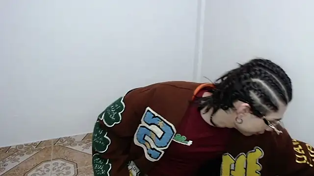 pervertsteens3: онлайн-секс-чат