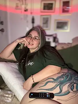 Alix_Valentine Chat XXX in diretta