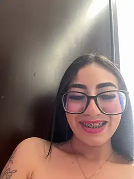 SCARLETT_INK_: απευθείας συνομιλία ΧΧΧ