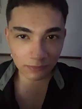 Santiagooo1233 – webcam-show