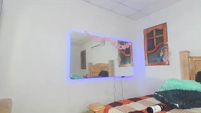 Czat XXX na żywo – bratz_glloe