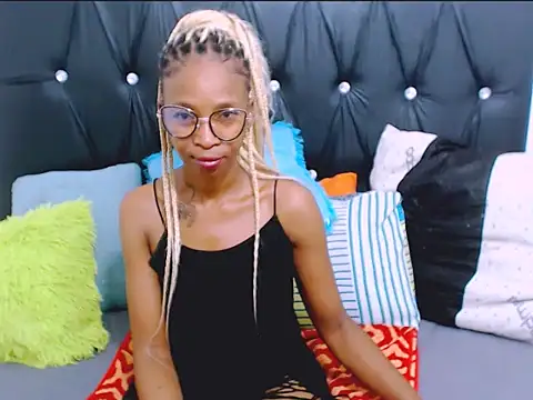 SassyyLadyKayn Live XXX chat