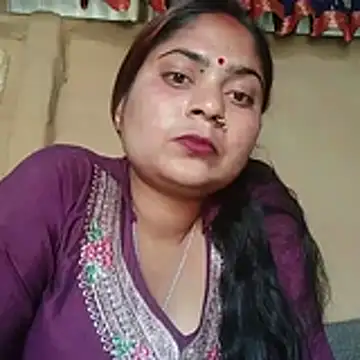 Aanushaka Chat XXX in diretta