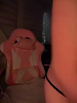 PrettyAmbern Live XXX chat