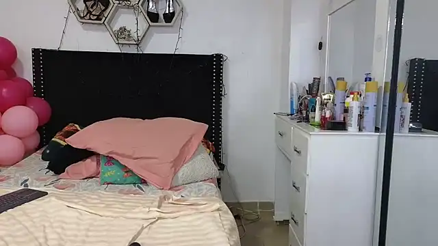 charlotte_077 라이브 XXX 채팅