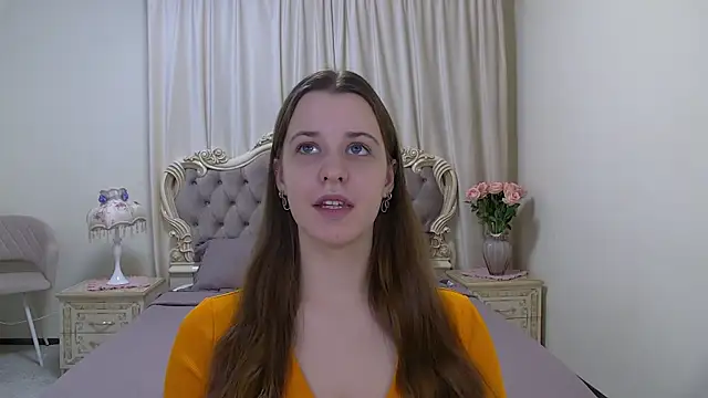 Chat +18 de AgataAisitt ao vivo