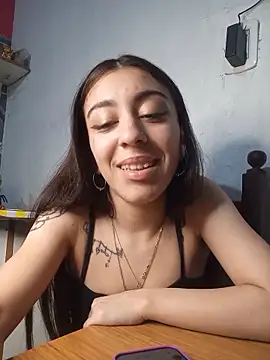 XXX chat uživo modela Jennyvignaduzzo