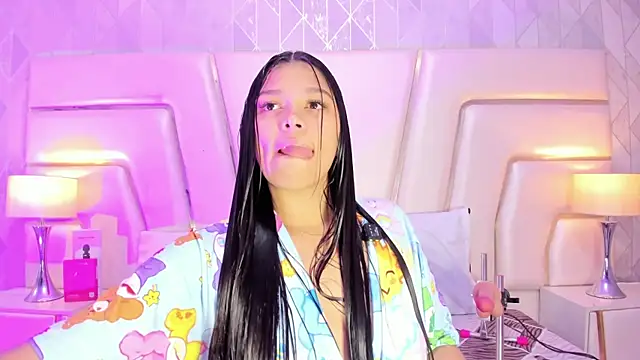 XXX chat uživo modela HatsaJones