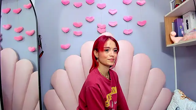 luci_miller: онлайн-секс-чат