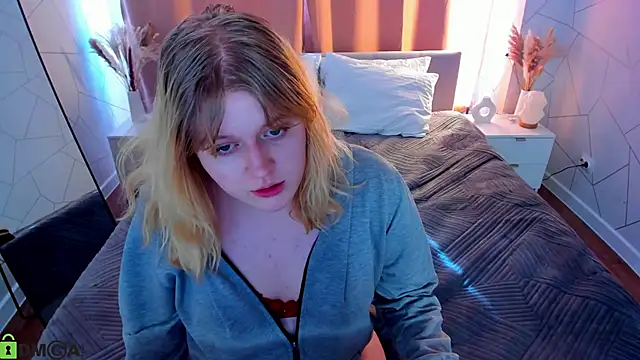 luna_c0ra: онлайн-секс-чат