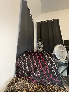 Exotic_Queen_ webcam show