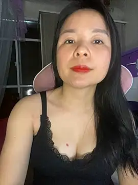 Ivy_Trix2 Show Webcam