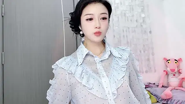 Chat +18 de starsqimei ao vivo