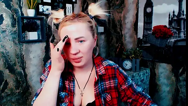 Živý XXX chat EmmaCat_