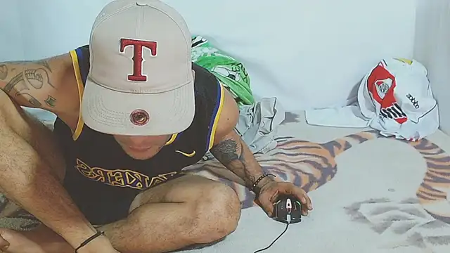 Živý XXX chat Alphamaster_92