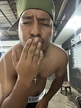 Danny_black11 Adlı Modelin Web Kamerası Şovu