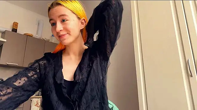 EmilyHein: απευθείας συνομιλία ΧΧΧ