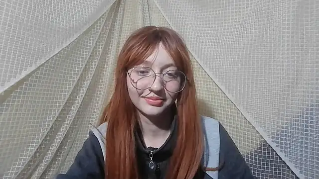 IsabellaBlackyn Live XXX chat