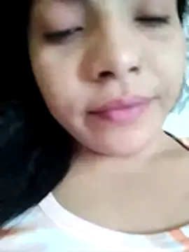 Chatroom XXX en direct de Anki-doll