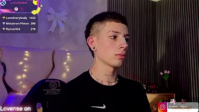 boyfox_tay: вебкам-шоу