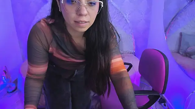 Chatroom XXX en direct de Sarita_jane