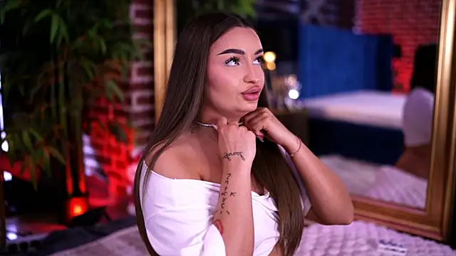 Chatroom XXX en direct de MillaSerene