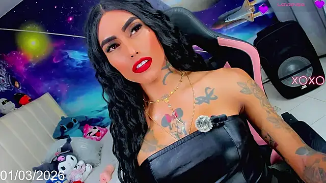 XXX chat uživo modela Nella_Dolls