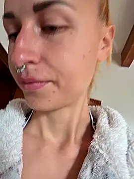 kylie_blck: онлайн-секс-чат